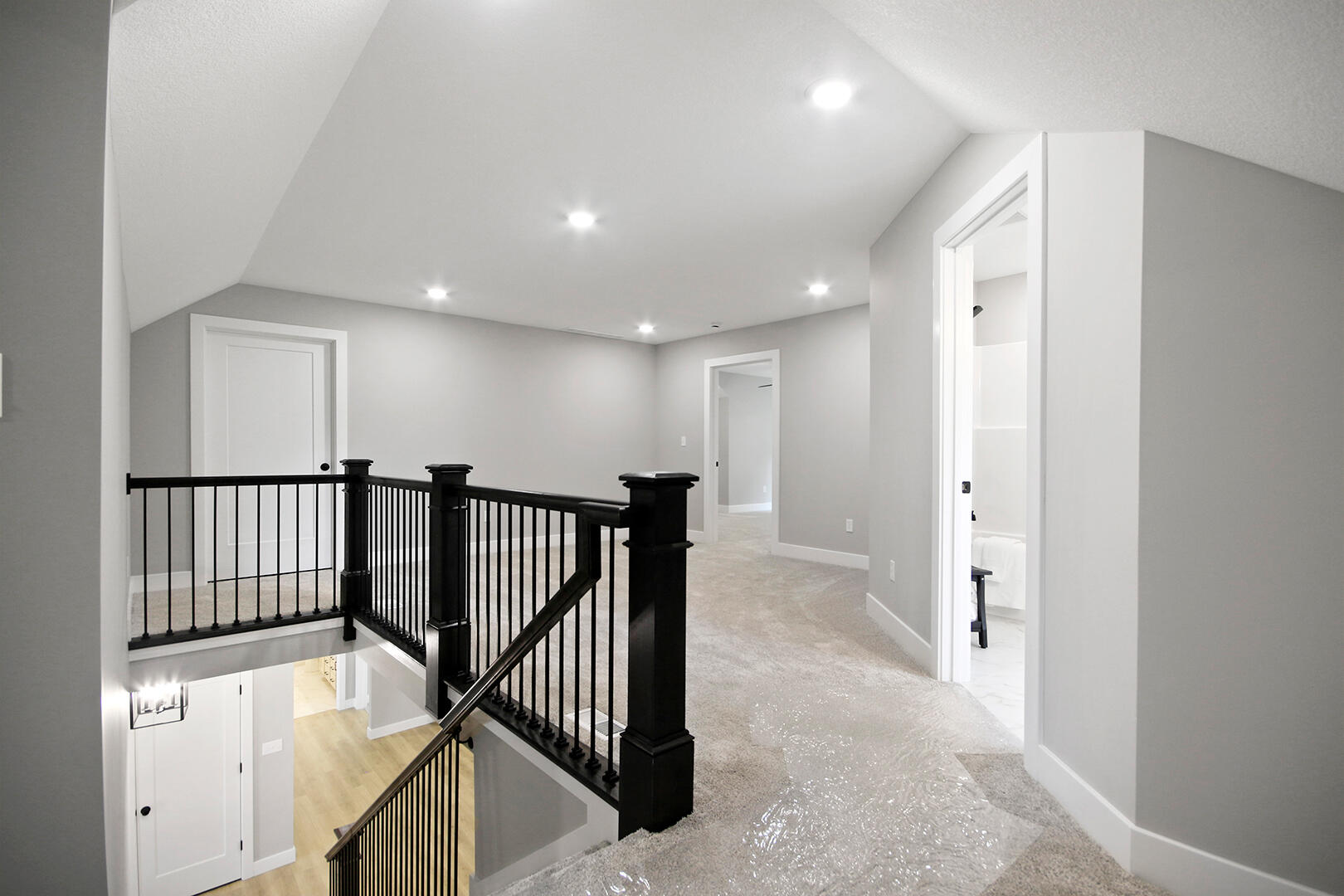 COLUMBIA, Missouri, 65202, United States, 4 Bedrooms Bedrooms, ,3 BathroomsBathrooms,Residential,For Sale,2008835