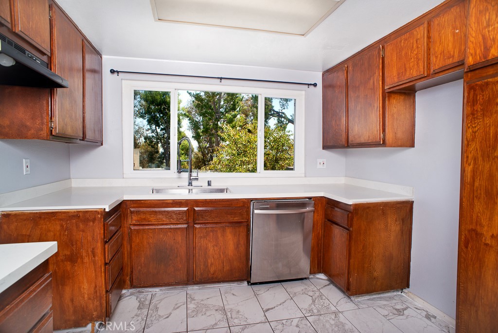 Montebello, California, 90640, United States, 3 Bedrooms Bedrooms, ,2 BathroomsBathrooms,Residential,For Sale,2039978
