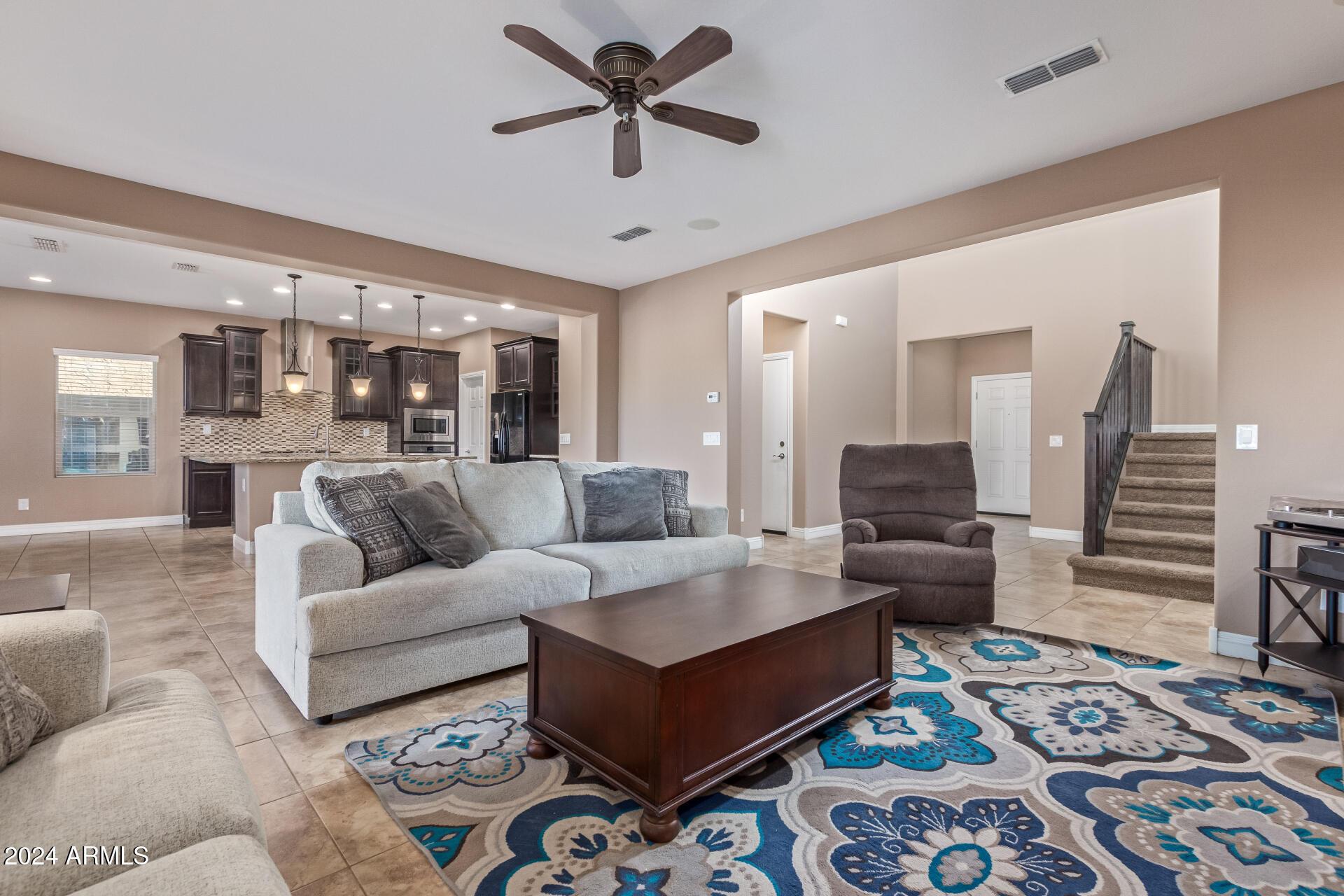 Phoenix, Arizona, 85085, United States, 3 Bedrooms Bedrooms, ,4 BathroomsBathrooms,Residential,For Sale,1921269