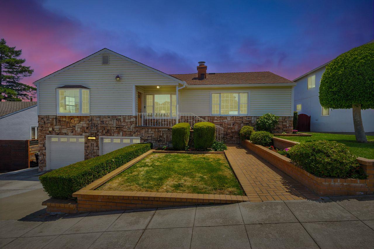 San Mateo, California, 94403, United States, 4 Bedrooms Bedrooms, ,3 BathroomsBathrooms,Residential,For Sale,1848740