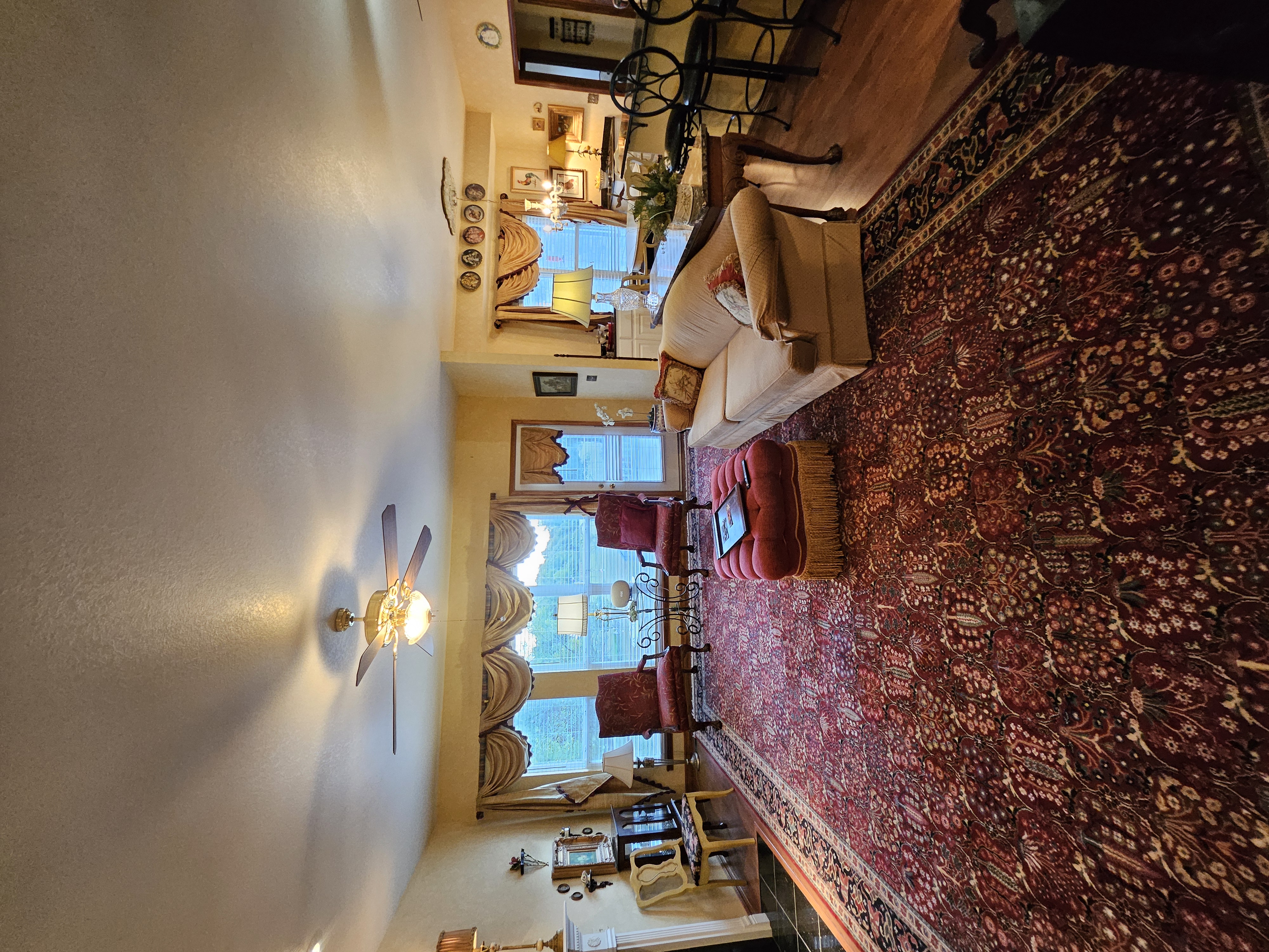 Pierce City, Missouri, 65723, United States, 5 Bedrooms Bedrooms, ,3 BathroomsBathrooms,Residential,For Sale,1975319