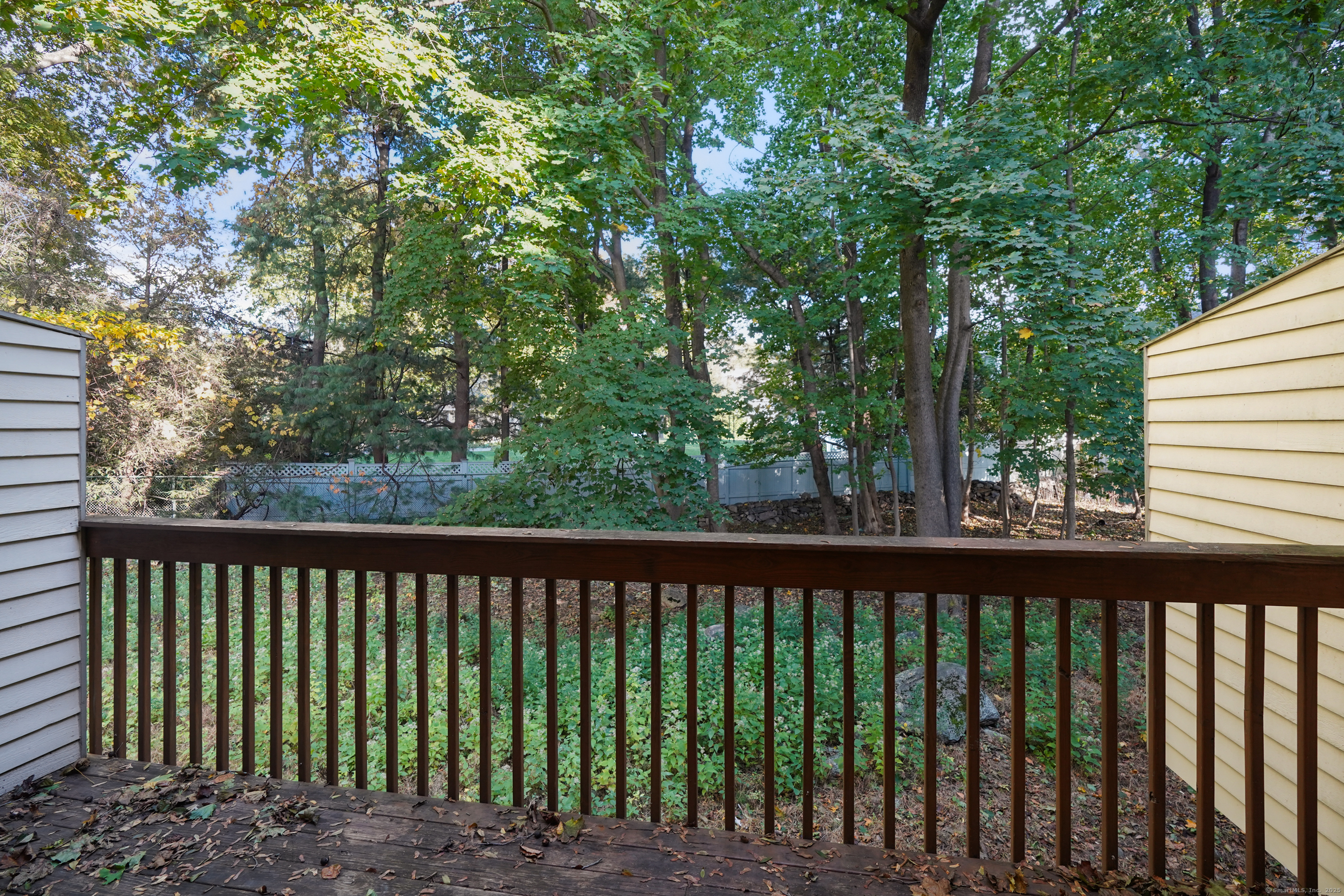 Stamford, Connecticut, 06905, United States, 2 Bedrooms Bedrooms, ,3 BathroomsBathrooms,Residential,For Sale,1997039