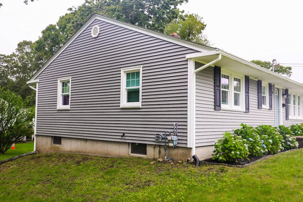 Westerly, Rhode Island, 02891, United States, 3 Bedrooms Bedrooms, ,2 BathroomsBathrooms,Residential,For Sale,1958331