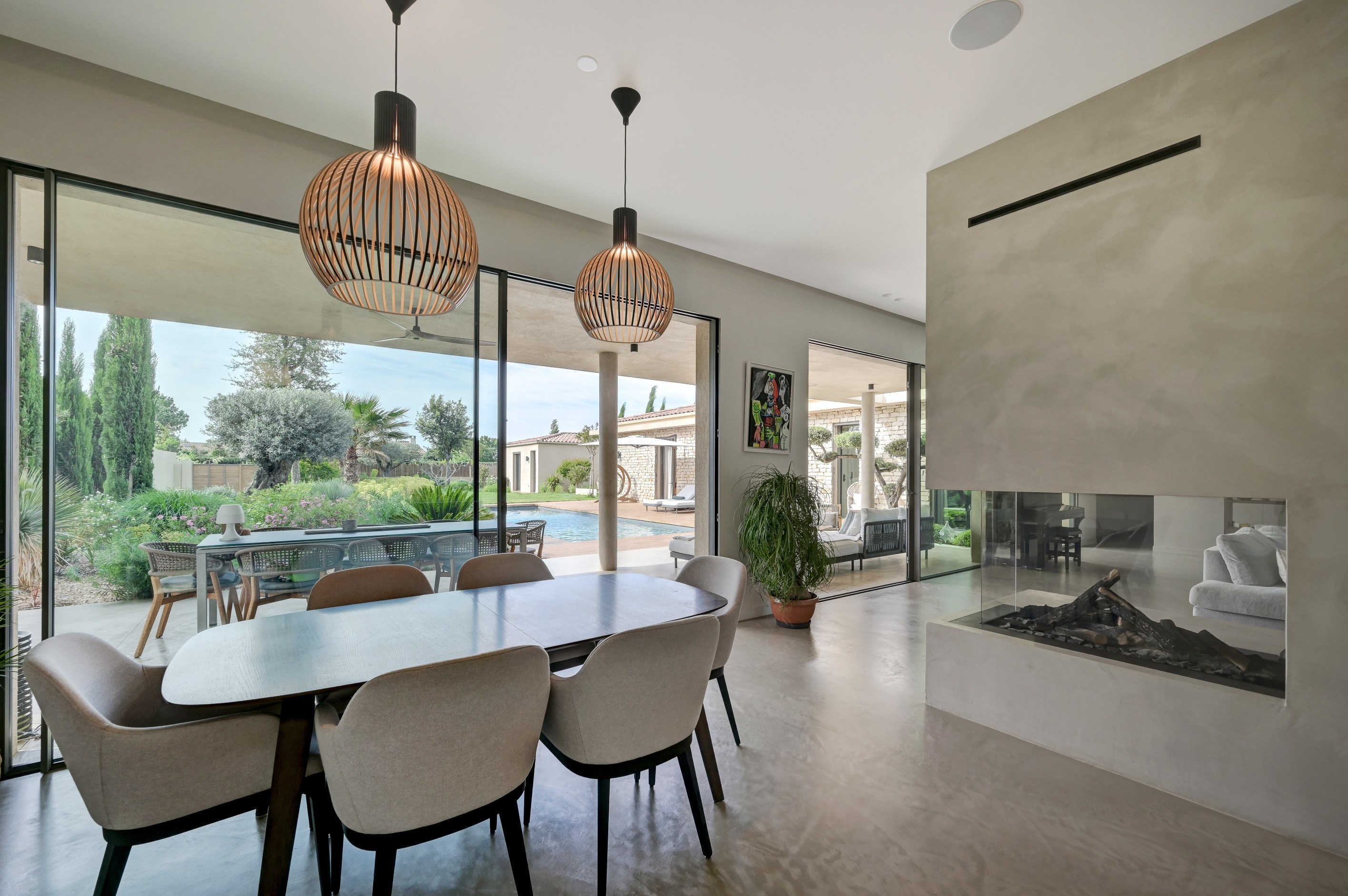  Elegant single-storey villa – 225 sqm of living space – 1,500 sqm landscaped gr… - 物件實景