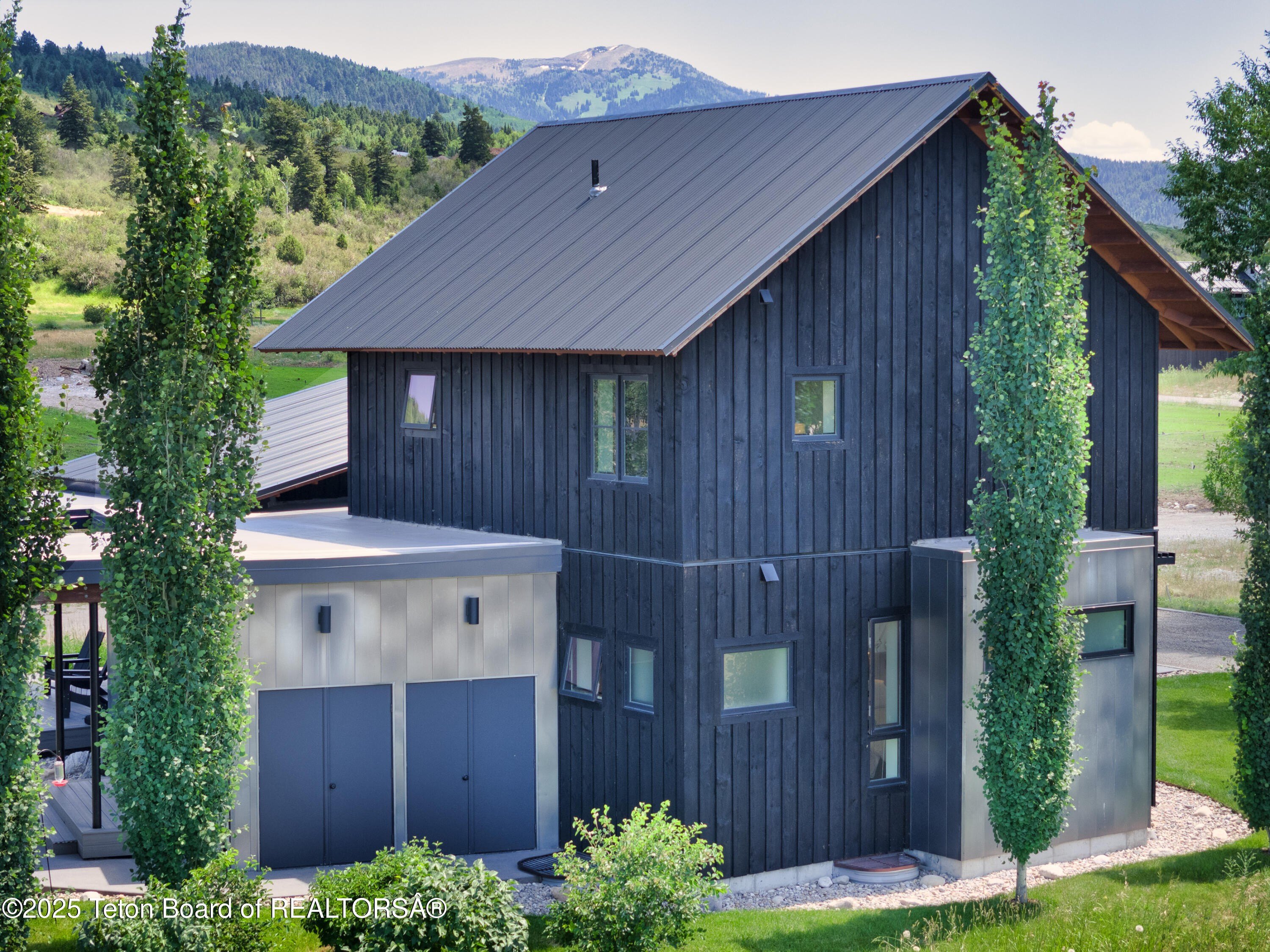 Victor, Idaho, 83455, United States, 4 Bedrooms Bedrooms, ,2 BathroomsBathrooms,Residential,For Sale,1895074