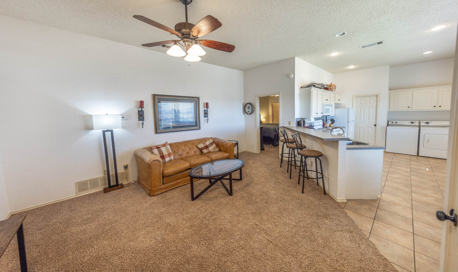 Levelland, Texas, 79336, United States, 4 Bedrooms Bedrooms, ,3 BathroomsBathrooms,Residential,For Sale,1901837