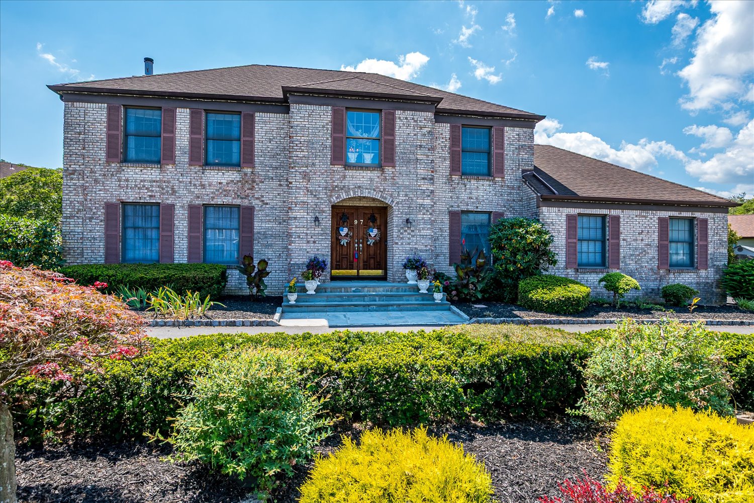 Eatontown, New Jersey, 07724, United States, 9 Bedrooms Bedrooms, ,4 BathroomsBathrooms,Residential,For Sale,1910757