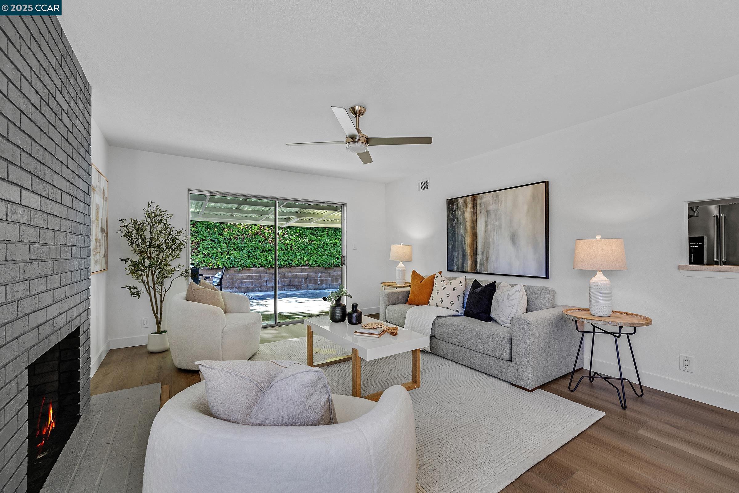 Dublin, California, 94568, United States, 4 Bedrooms Bedrooms, ,2 BathroomsBathrooms,Residential,For Sale,1989498