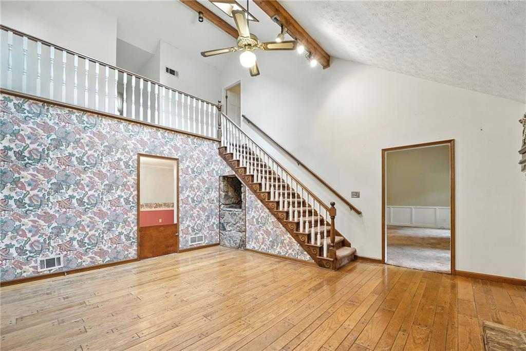 Snellville, Georgia, 30078, United States, 7 Bedrooms Bedrooms, ,5 BathroomsBathrooms,Residential,For Sale,1919964