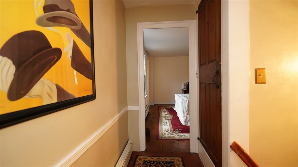 Attleboro, Massachusetts, 02703, United States, 5 Bedrooms Bedrooms, ,2 BathroomsBathrooms,Residential,For Sale,1983996