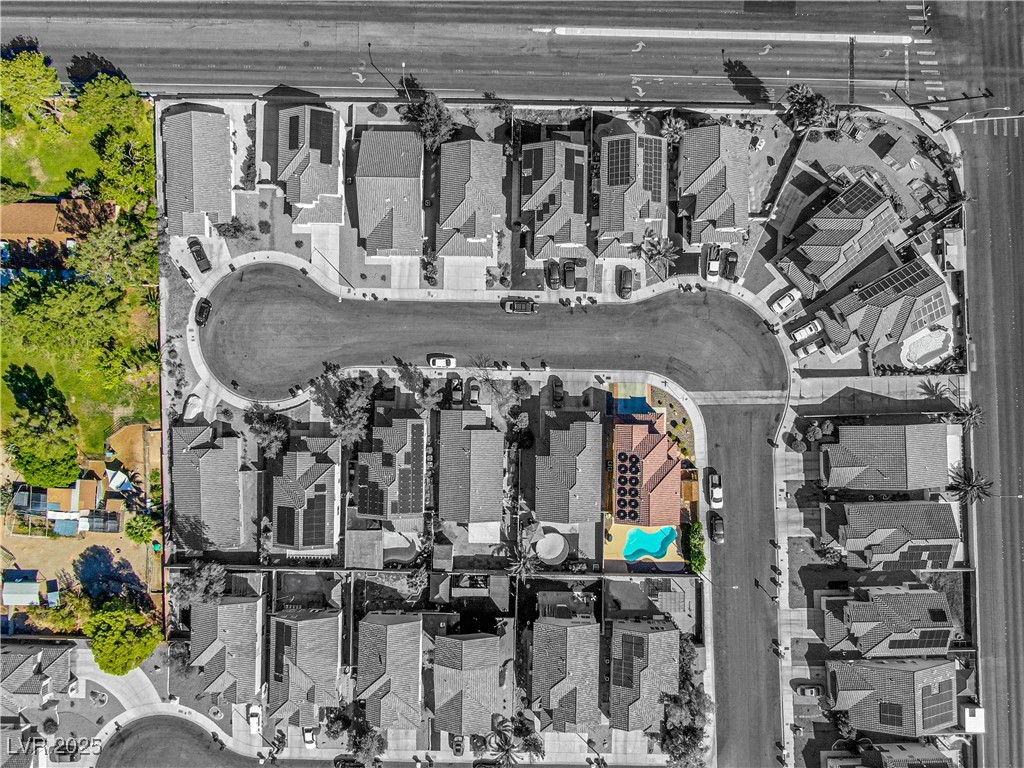 Las Vegas, Nevada, 89129, United States, 4 Bedrooms Bedrooms, ,3 BathroomsBathrooms,Residential,For Sale,1958001