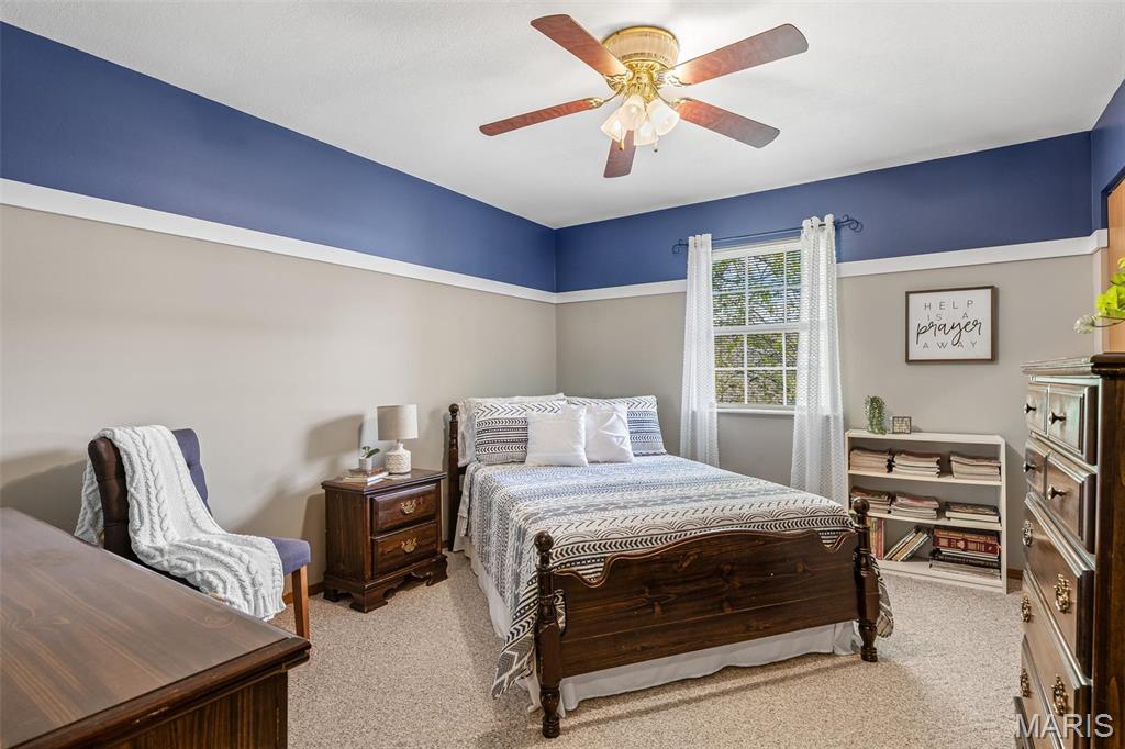 Farmington, Missouri, 63640, United States, 4 Bedrooms Bedrooms, ,3 BathroomsBathrooms,Residential,For Sale,1941808