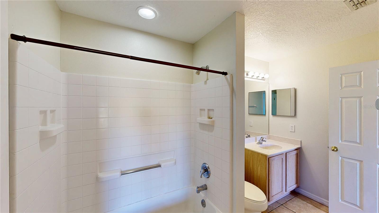 KISSIMMEE, Florida, 34747, United States, 7 Bedrooms Bedrooms, ,6 BathroomsBathrooms,Residential,For Sale,1878107