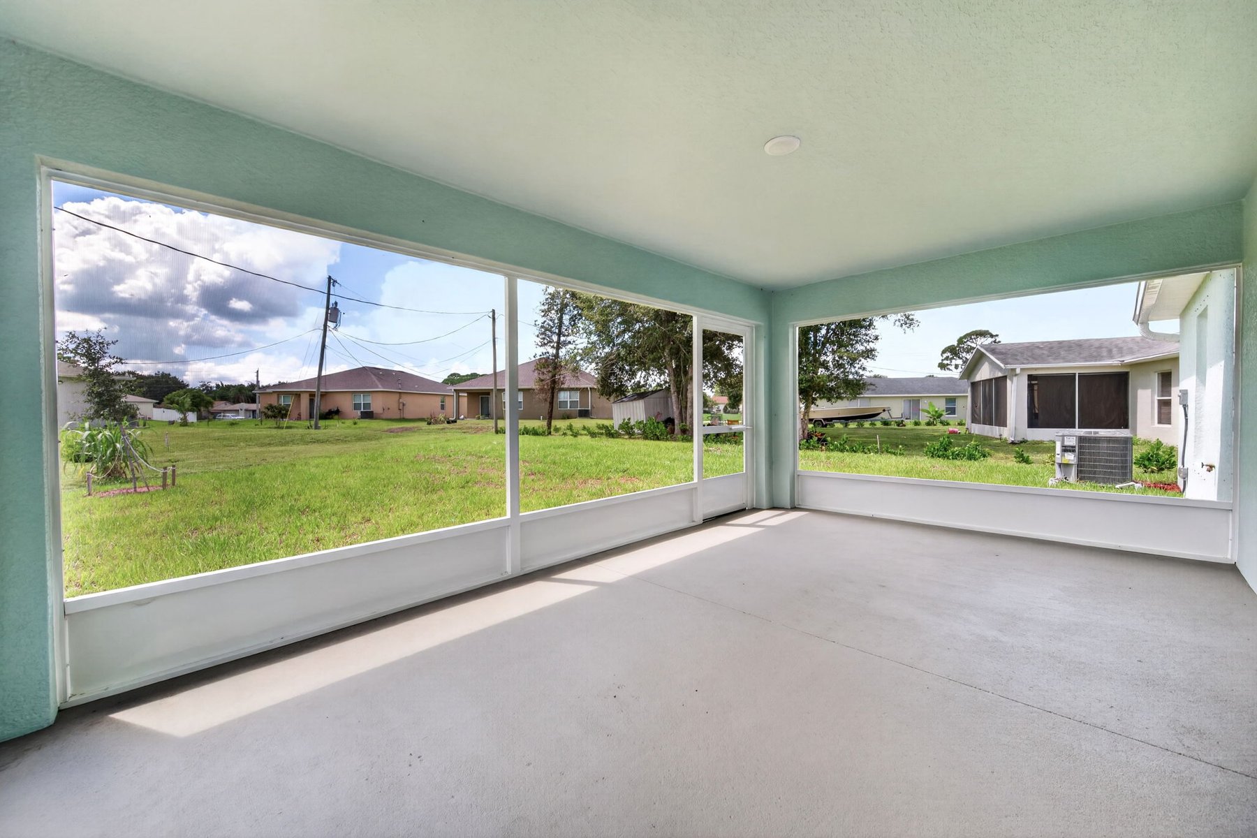  770 Walmsley Street SW, Palm Bay, FL, 32908 - 物件實景