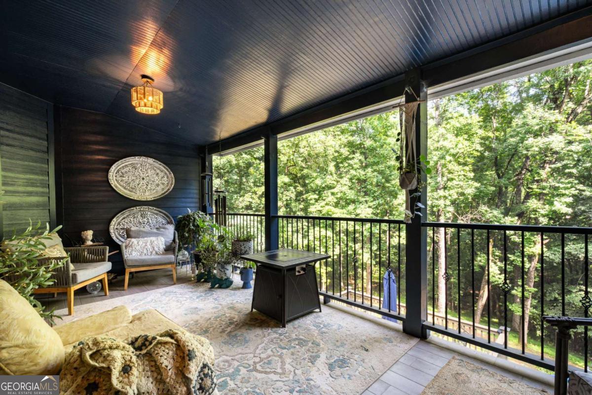 Dawsonville, Georgia, 30534, United States, 4 Bedrooms Bedrooms, ,4 BathroomsBathrooms,Residential,For Sale,1989669