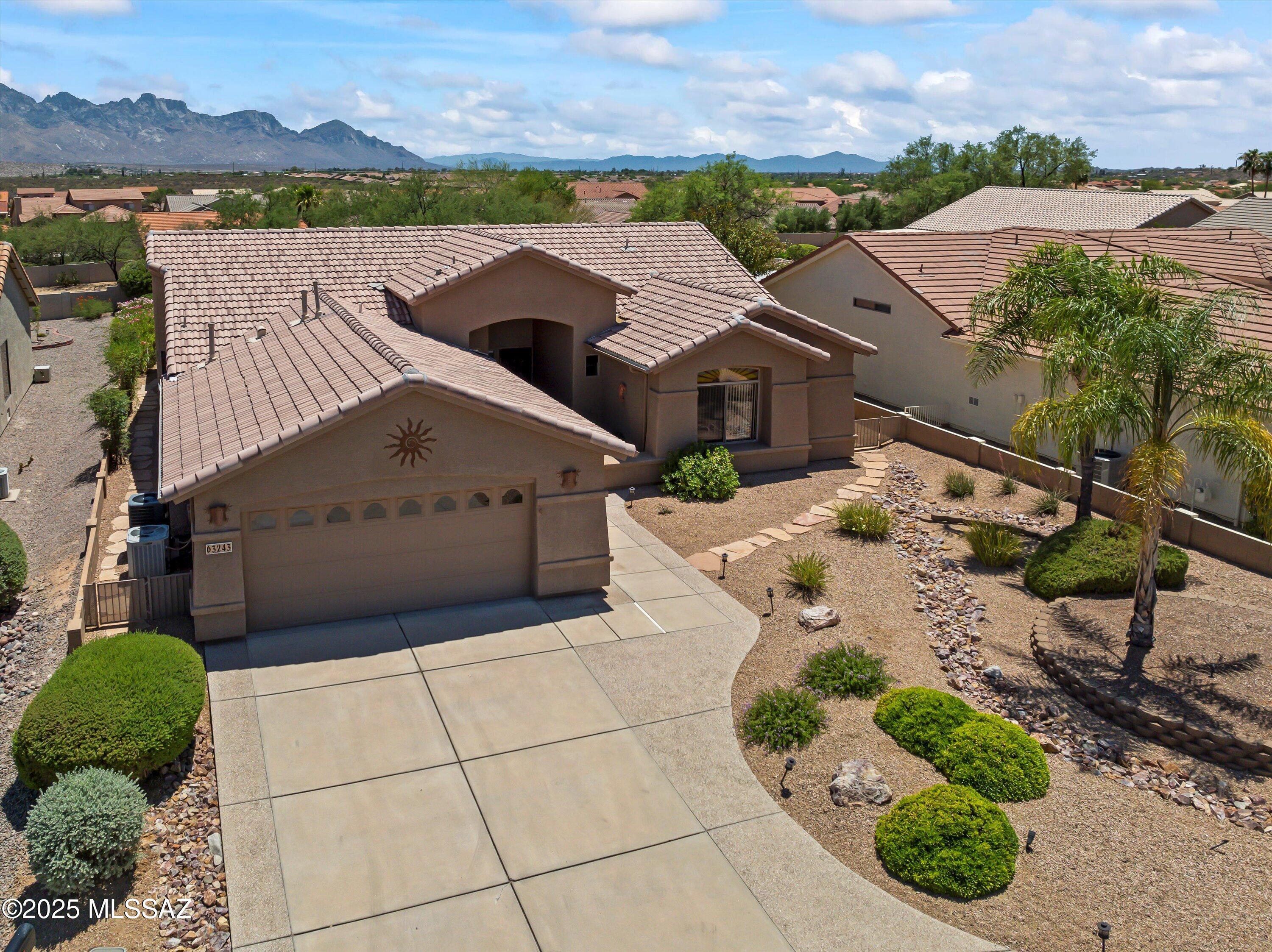 Tucson, Arizona, 85739, United States, 2 Bedrooms Bedrooms, ,2 BathroomsBathrooms,Residential,For Sale,1857357