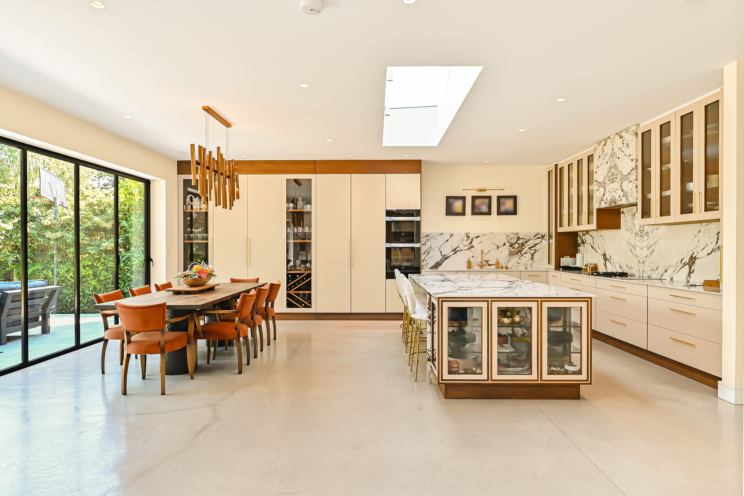  A comprehensively remodelled family house on a private road in Coombe - 物件實景