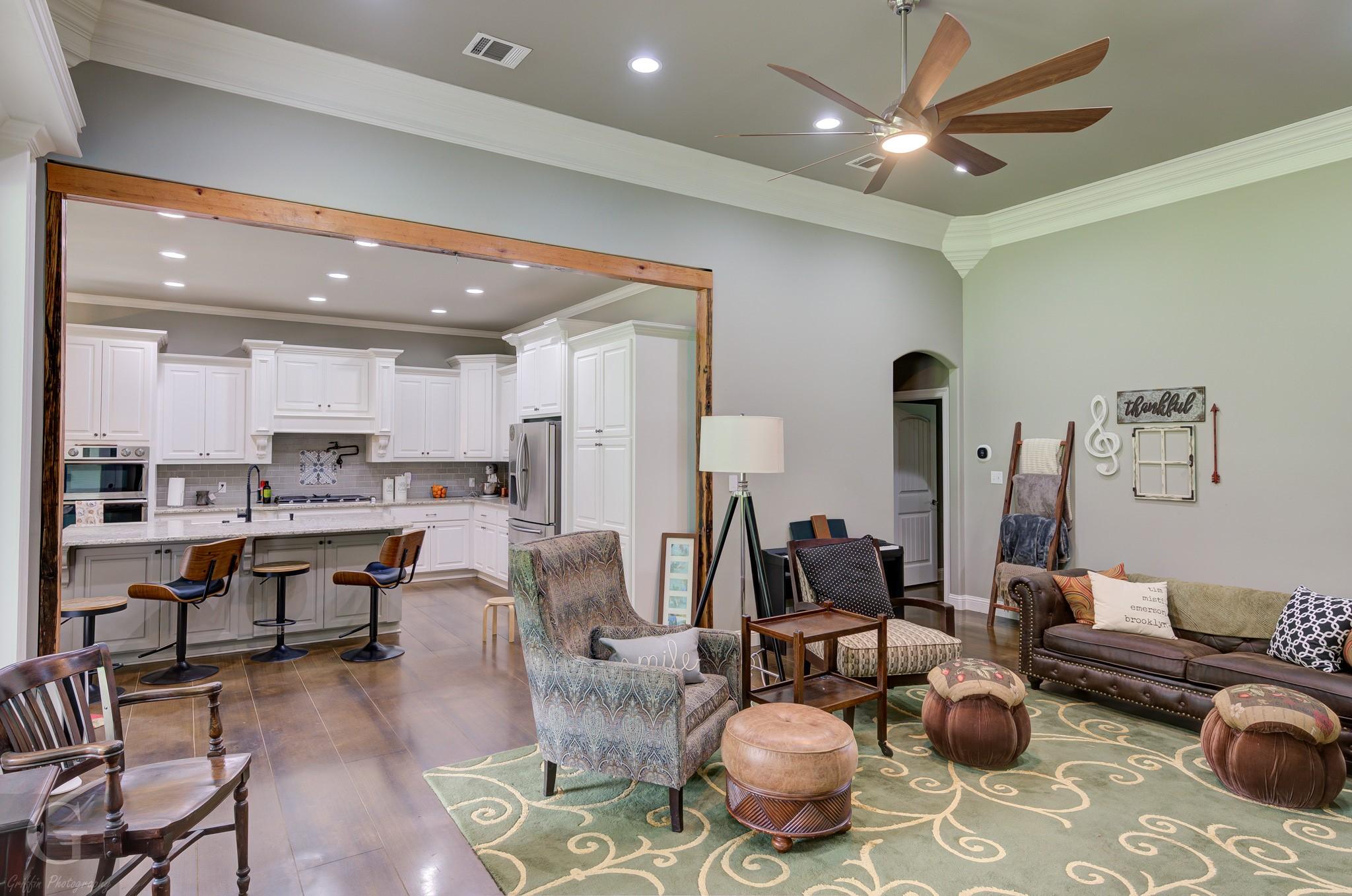 Shreveport, Louisiana, 71129, United States, 4 Bedrooms Bedrooms, ,4 BathroomsBathrooms,Residential,For Sale,1978405