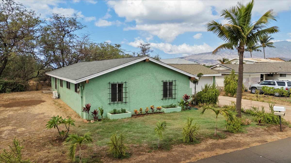 Kihei, Hawaii, 96753, United States, 4 Bedrooms Bedrooms, ,3 BathroomsBathrooms,Residential,For Sale,1975844