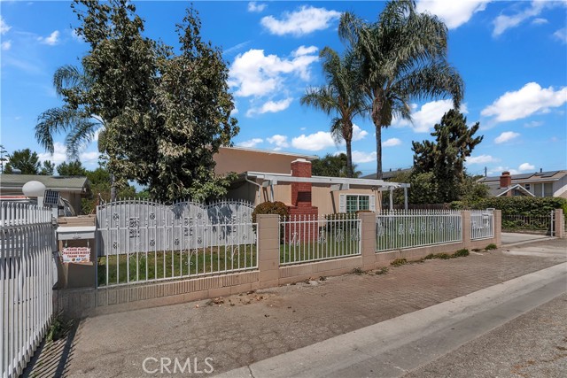 Lynwood, California, 90262, United States, 5 Bedrooms Bedrooms, ,2 BathroomsBathrooms,Residential,For Sale,1914118
