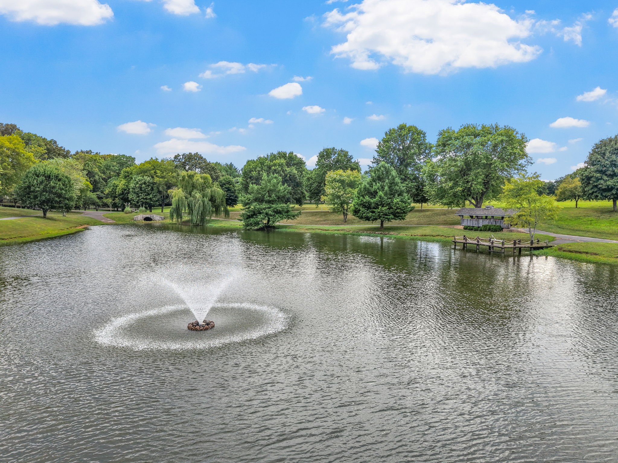 Clarksville, Tennessee, 37040, United States, 4 Bedrooms Bedrooms, ,4 BathroomsBathrooms,Residential,For Sale,1981354