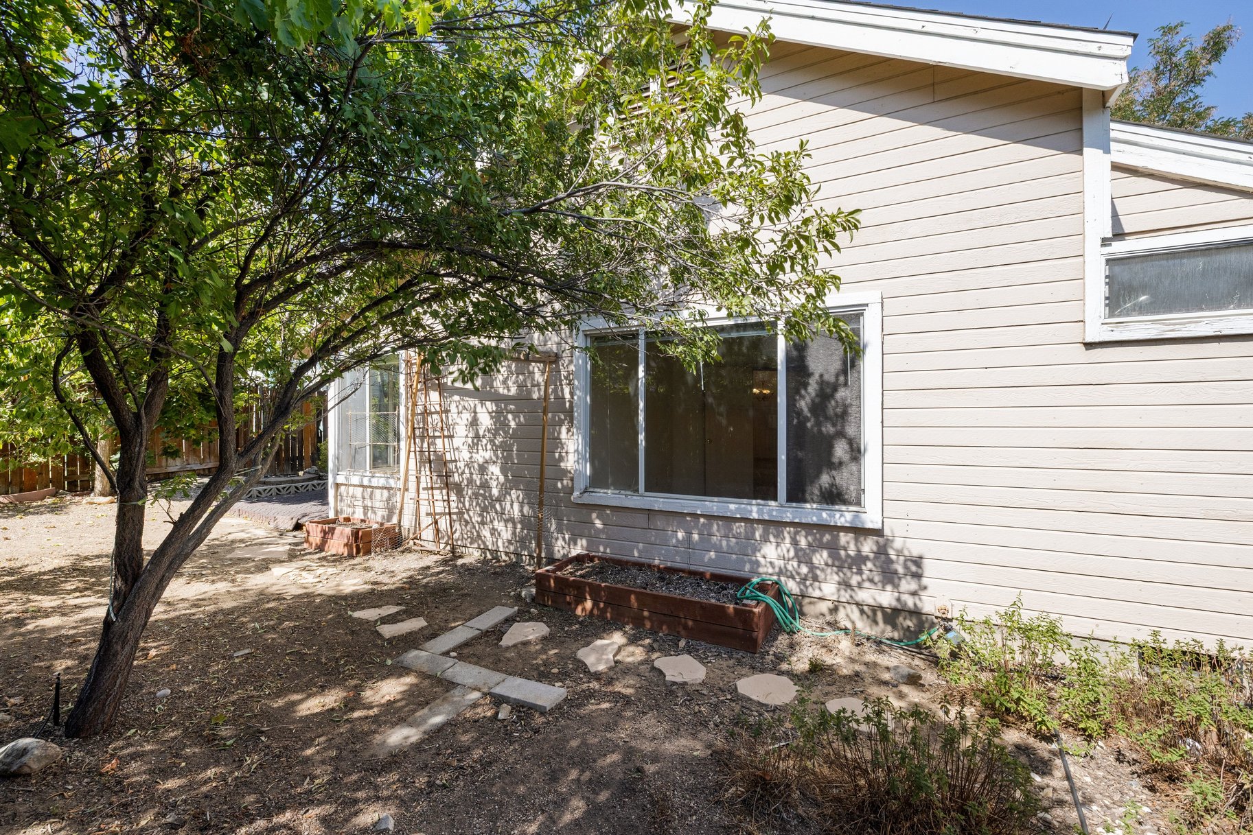  Location Location Location Recently updated perfect starter home - 物件實景