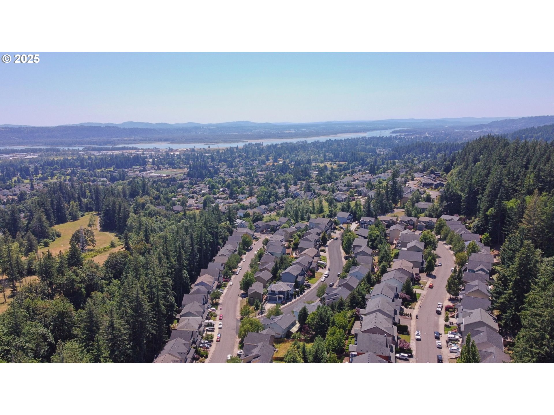 Washougal, Washington, 98671, United States, 3 Bedrooms Bedrooms, ,2 BathroomsBathrooms,Residential,For Sale,1890933