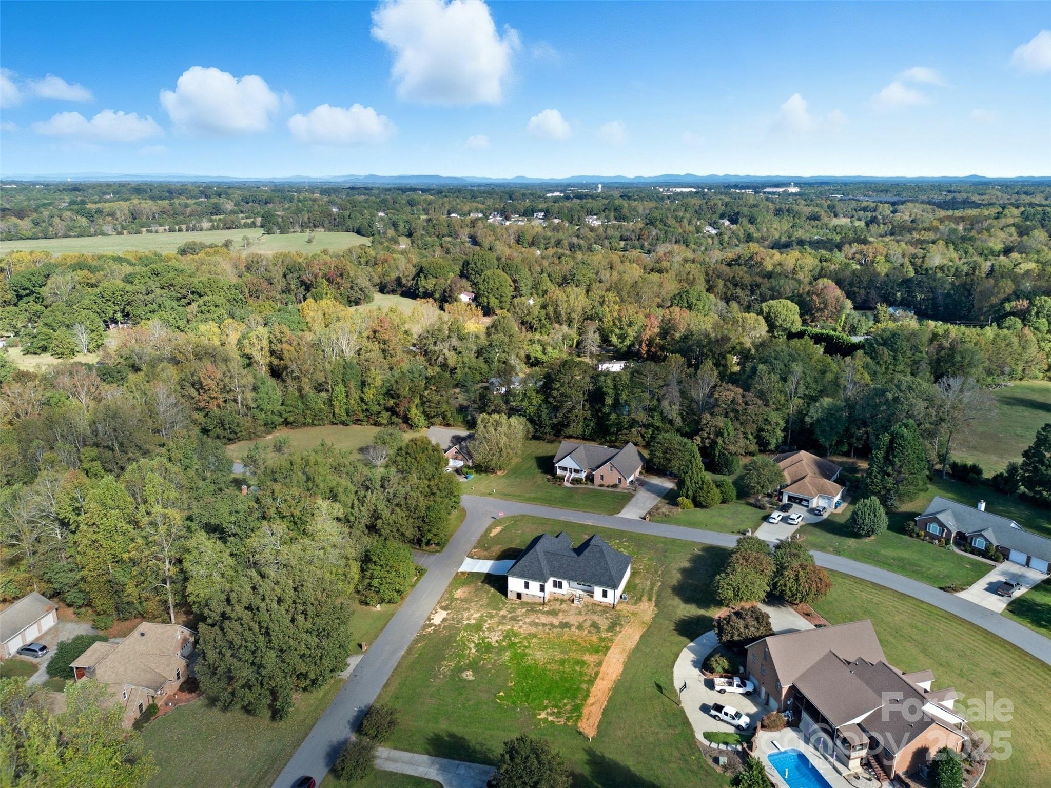 Conover, North Carolina, 28613, United States, 3 Bedrooms Bedrooms, ,2 BathroomsBathrooms,Residential,For Sale,1969077