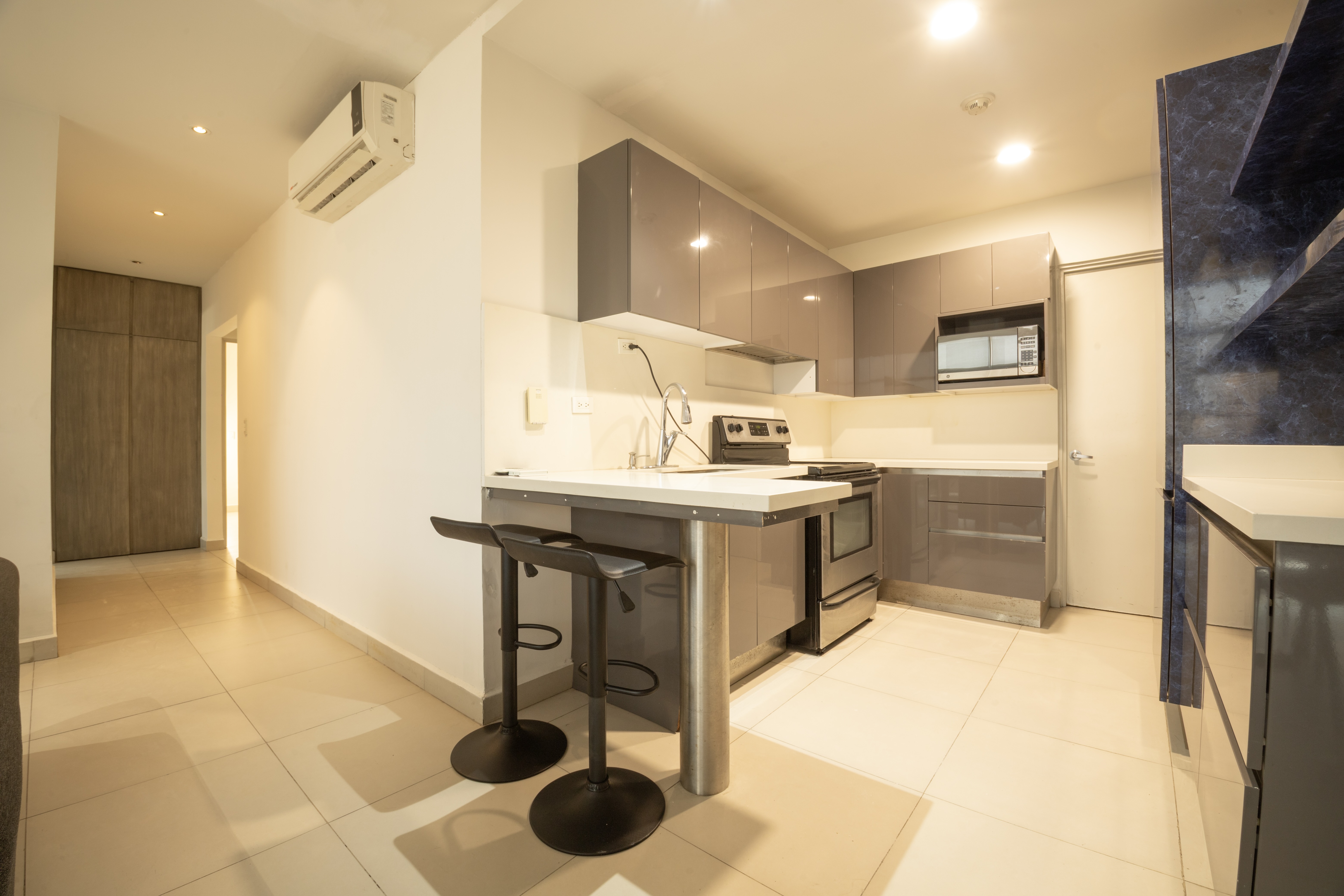 Spacious Terrace Apartment with Mountain Views - 物件實景