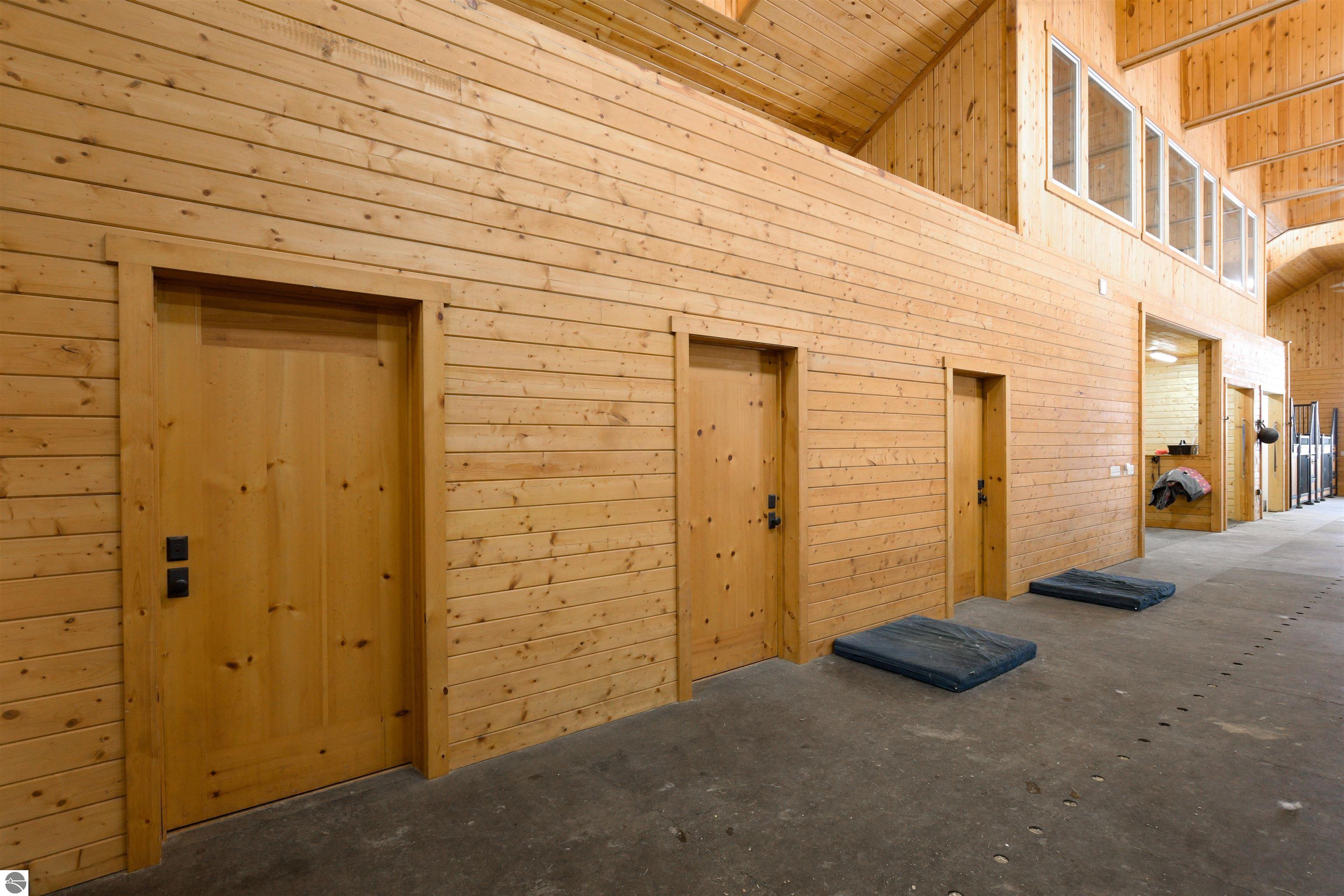 Traverse City, Michigan, 49686, United States, 3 Bedrooms Bedrooms, ,2 BathroomsBathrooms,Residential,For Sale,1819193