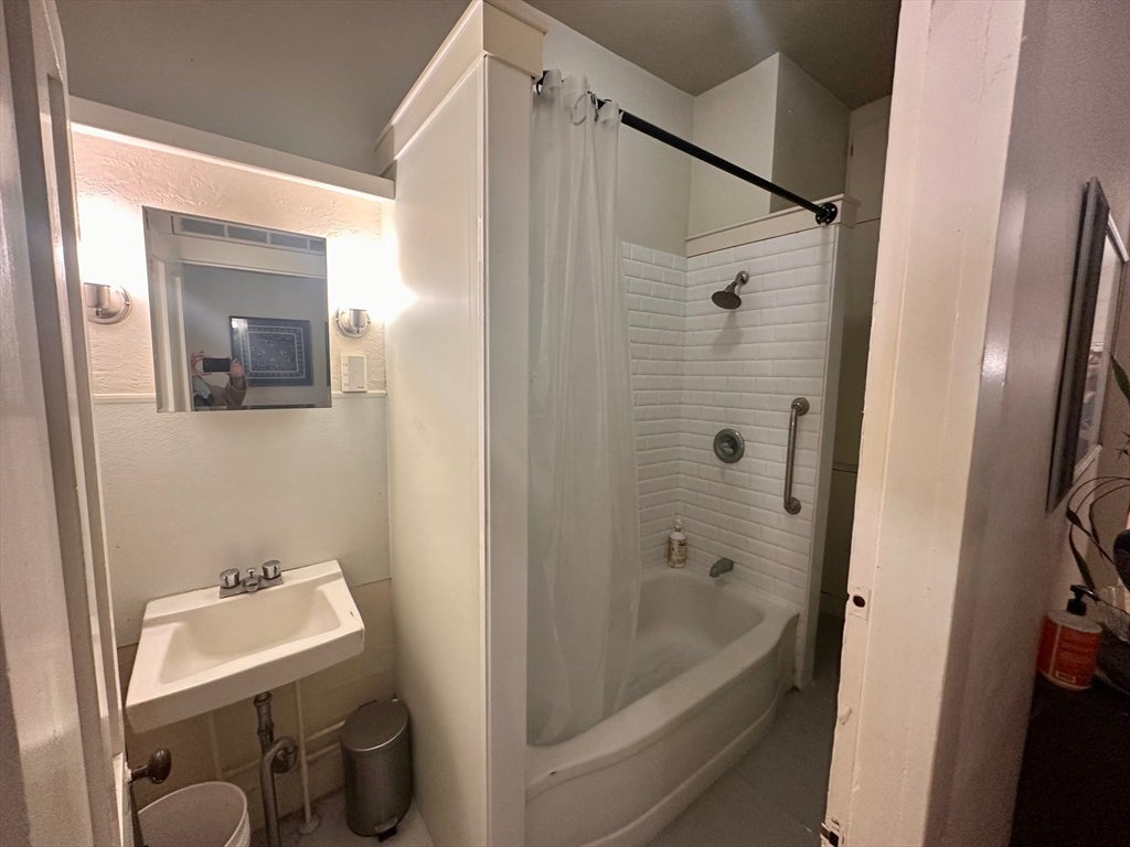 Charlemont, Massachusetts, 01339, United States, 4 Bedrooms Bedrooms, ,2 BathroomsBathrooms,Residential,For Sale,1739368