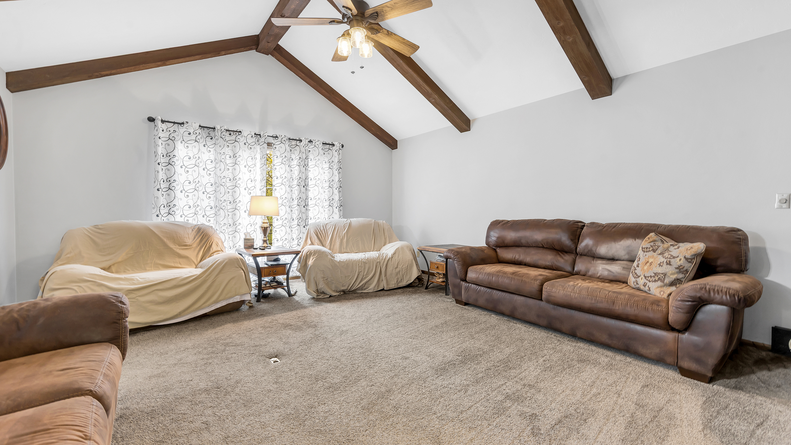 Waterloo, Illinois, 62298, United States, 3 Bedrooms Bedrooms, ,3 BathroomsBathrooms,Residential,For Sale,1986147