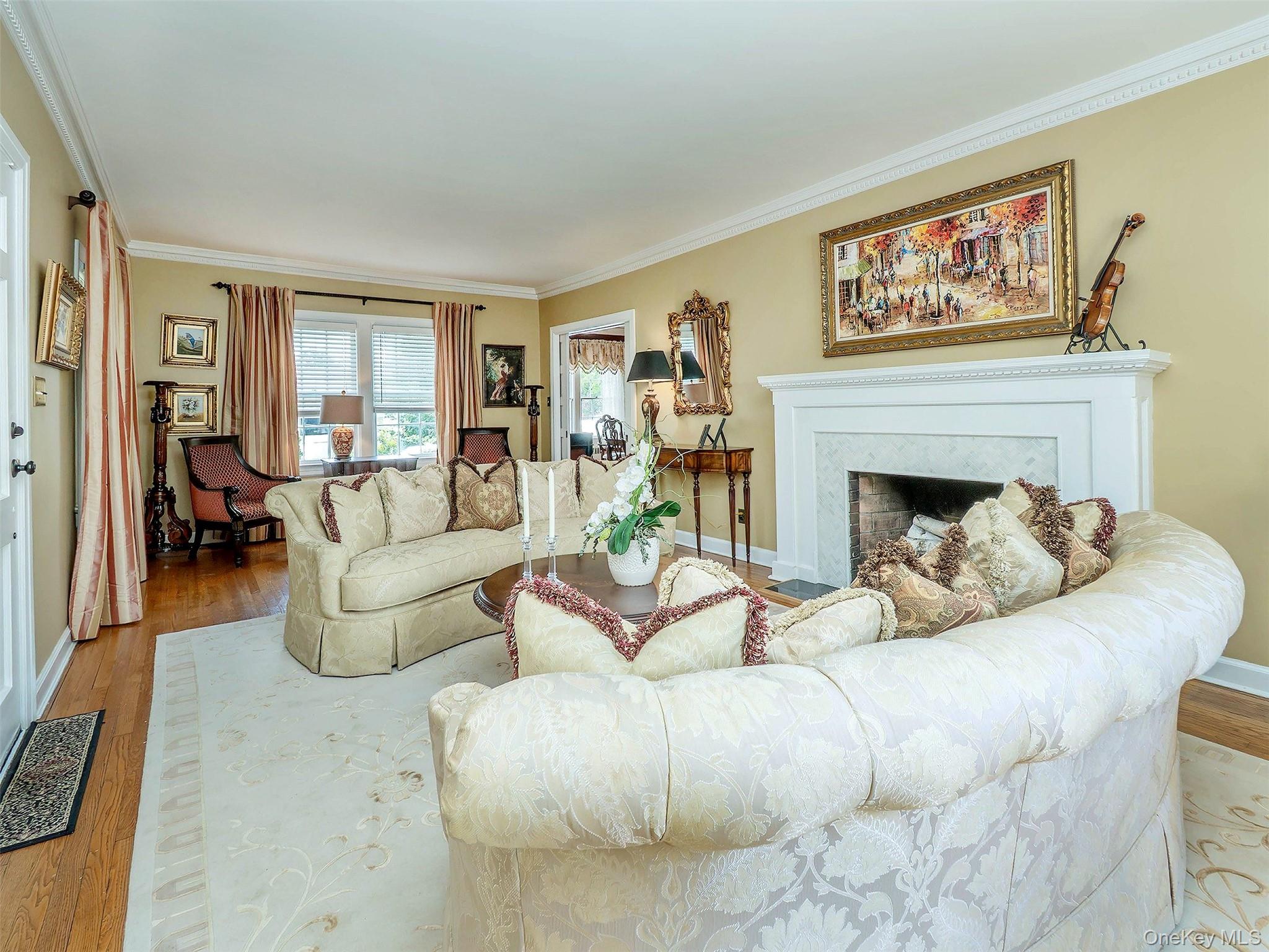  3 Duke Place, Glen Cove, NY, 11542 - 物件實景