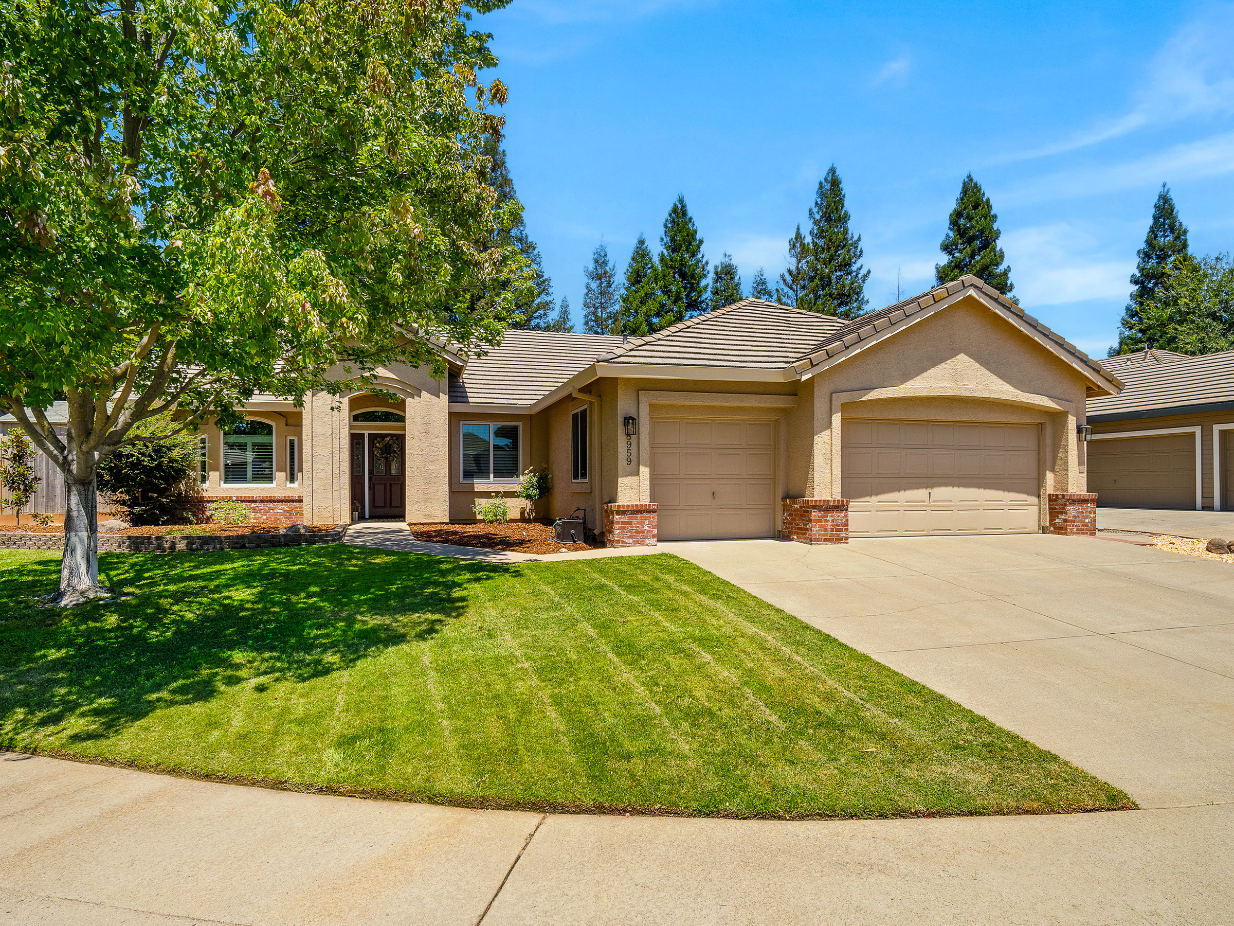  8959 Augustine Court, Orangevale, CA 95662 - 物件實景