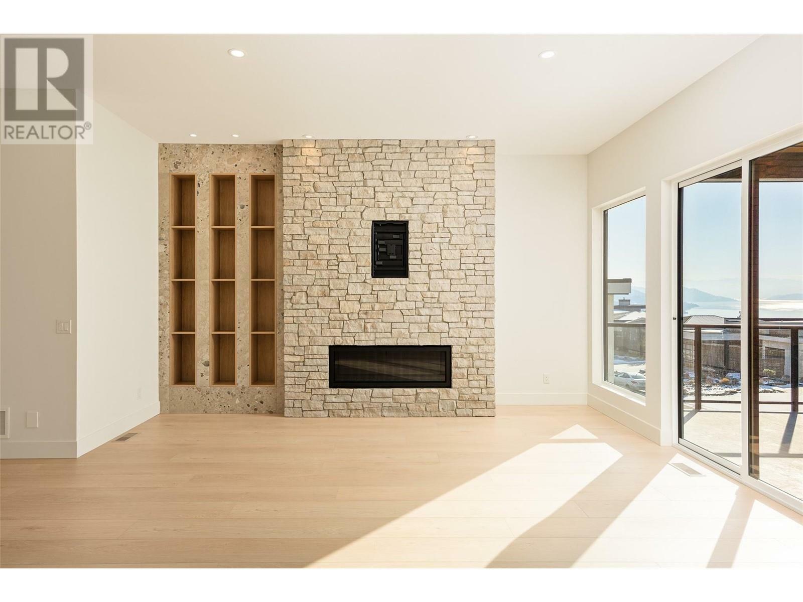 LAKE COUNTRY, British Columbia, V4V 0A4, CA, 3 Bedrooms Bedrooms, ,2 BathroomsBathrooms,Residential,For Sale,1837010