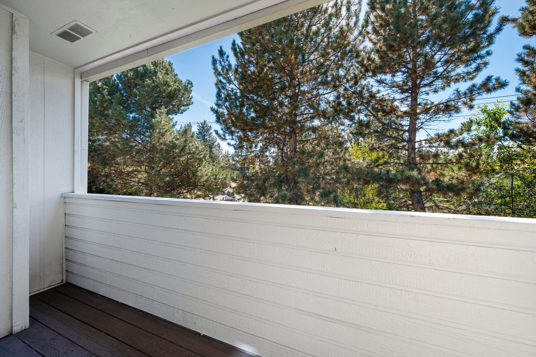  1050 NE Butler Market #APT 3 Bend, OR 97701 - 物件實景