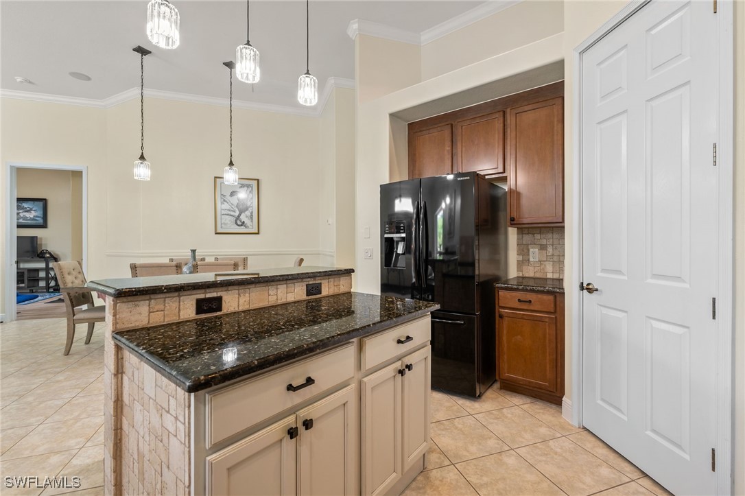 Cape Coral, Florida, 33993, United States, 4 Bedrooms Bedrooms, ,3 BathroomsBathrooms,Residential,For Sale,1834819