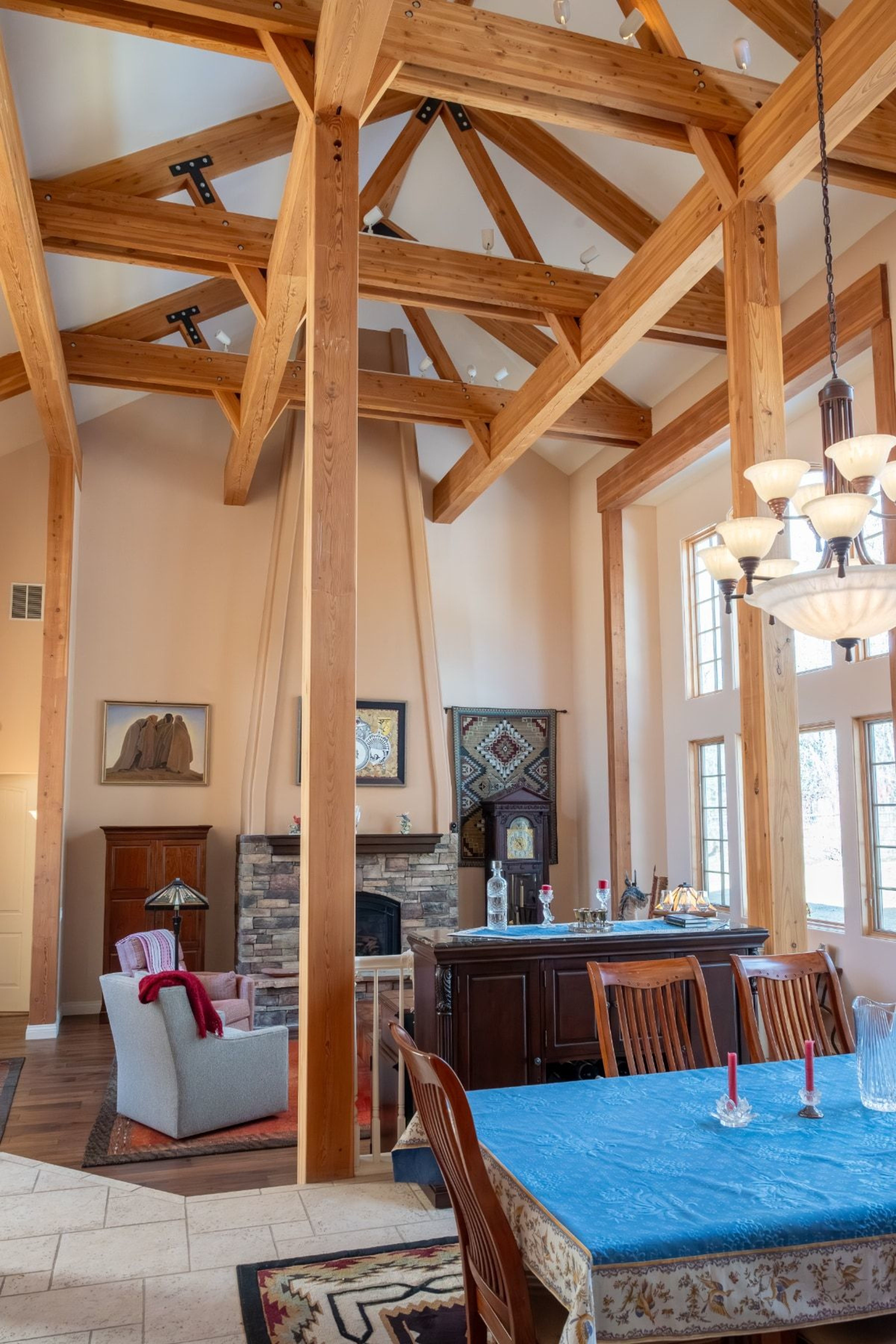  Beautiful Spacious Home, Privacy On 1.29 Acres - 物件實景