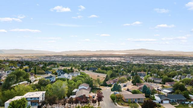 Bountiful, Utah, 84010, United States, 4 Bedrooms Bedrooms, ,2 BathroomsBathrooms,Residential,For Sale,2048007