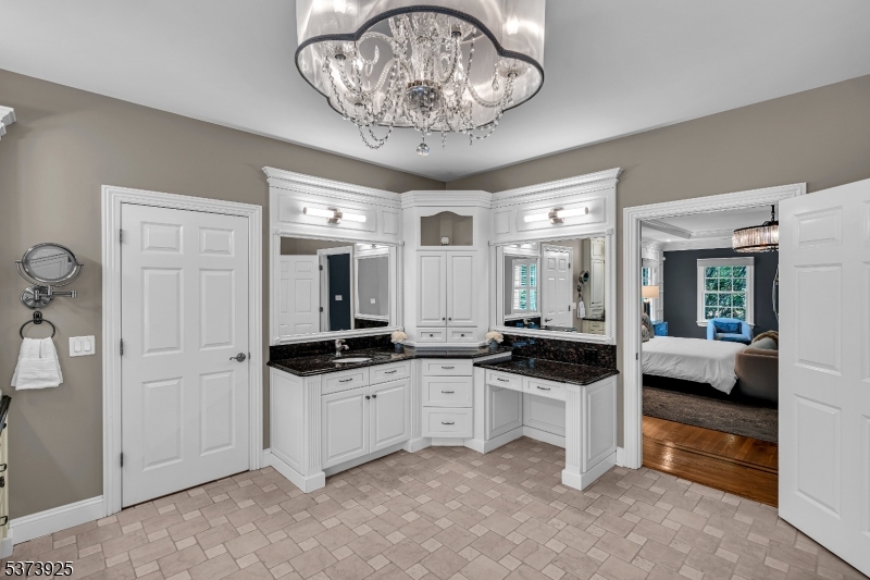 Bernardsville Boro, New Jersey, 07924, United States, 5 Bedrooms Bedrooms, ,8 BathroomsBathrooms,Residential,For Sale,1910791