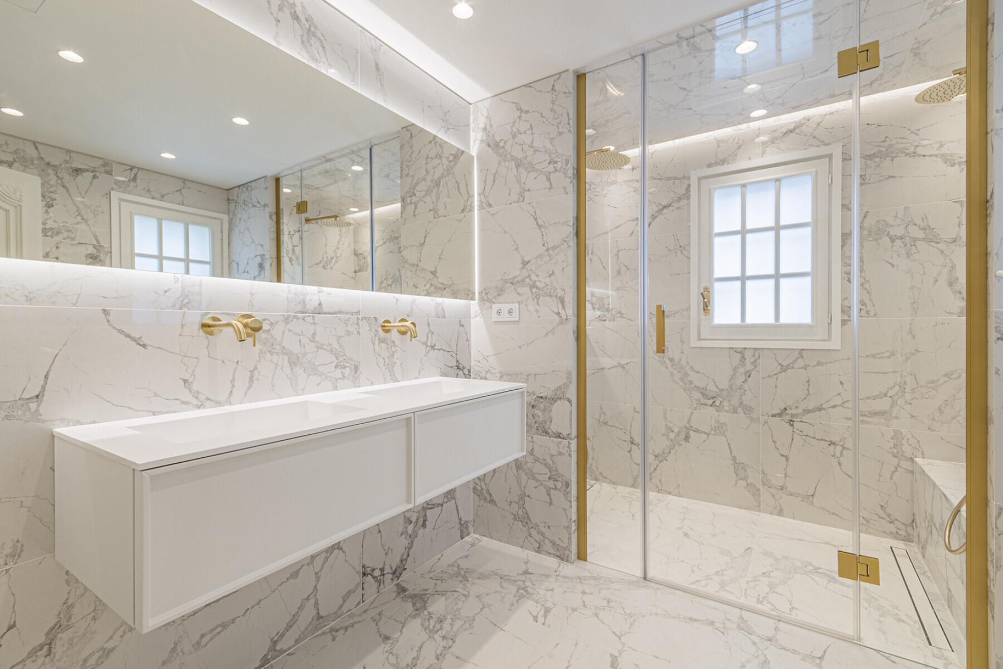  Exclusive apartment with a terrace in a prestigious gated community in Barcelona - 物件實景
