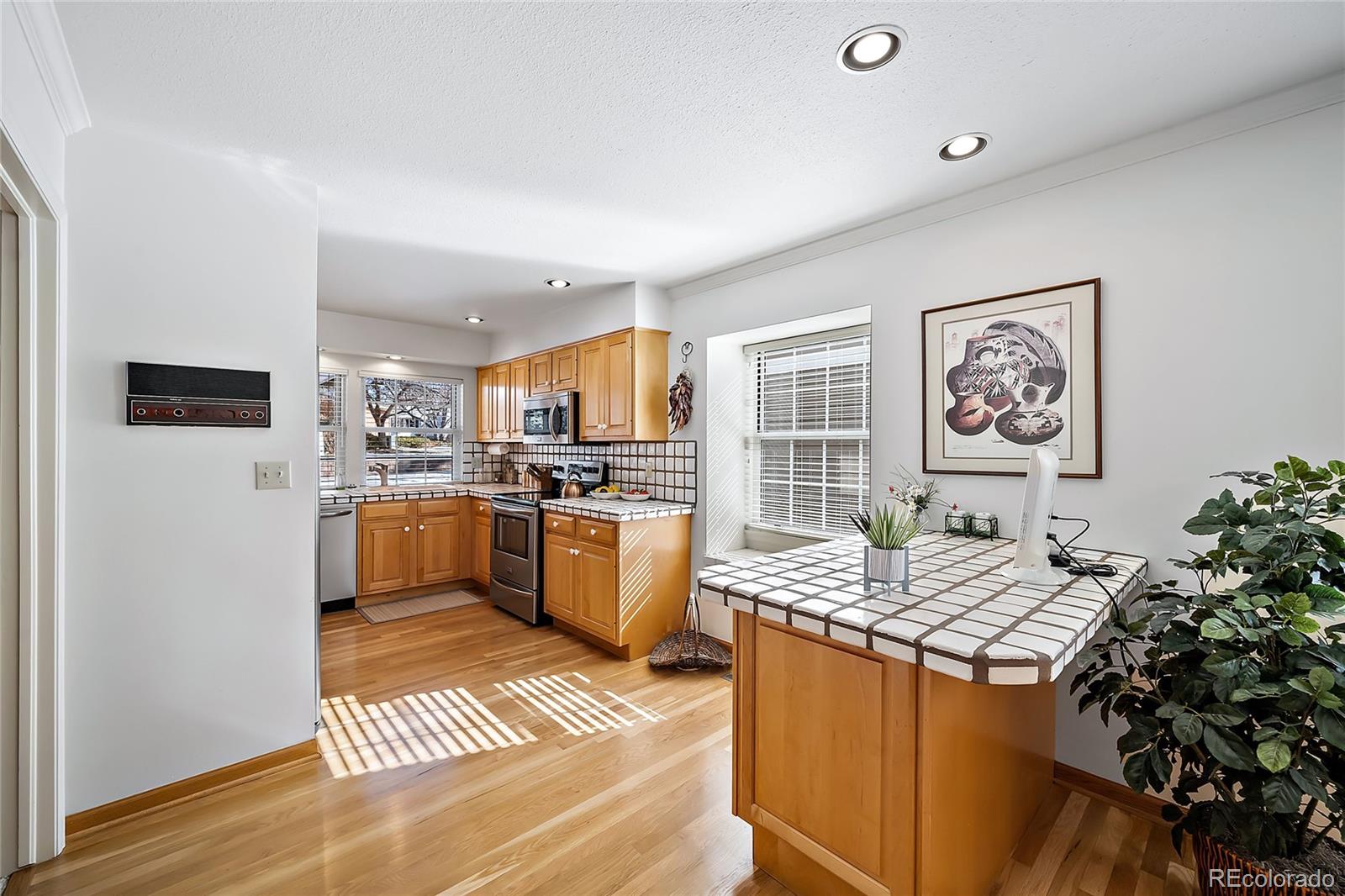 7169 S Poplar Lane, Centennial, Colorado, 80112, United States, 4 Bedrooms Bedrooms, ,2 BathroomsBathrooms,Residential,For Sale,7169 S Poplar Lane,1626299