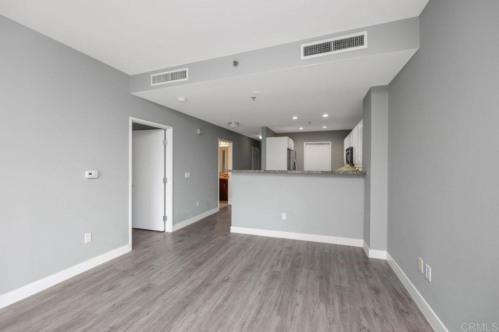 San Diego, California, 92101, United States, 1 Bedroom Bedrooms, ,1 BathroomBathrooms,Residential,For Sale,1898272