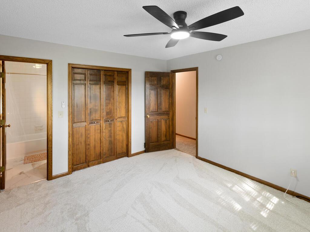 Maple Grove, Minnesota, 55369, United States, 5 Bedrooms Bedrooms, ,1 BathroomBathrooms,Residential,For Sale,1941602