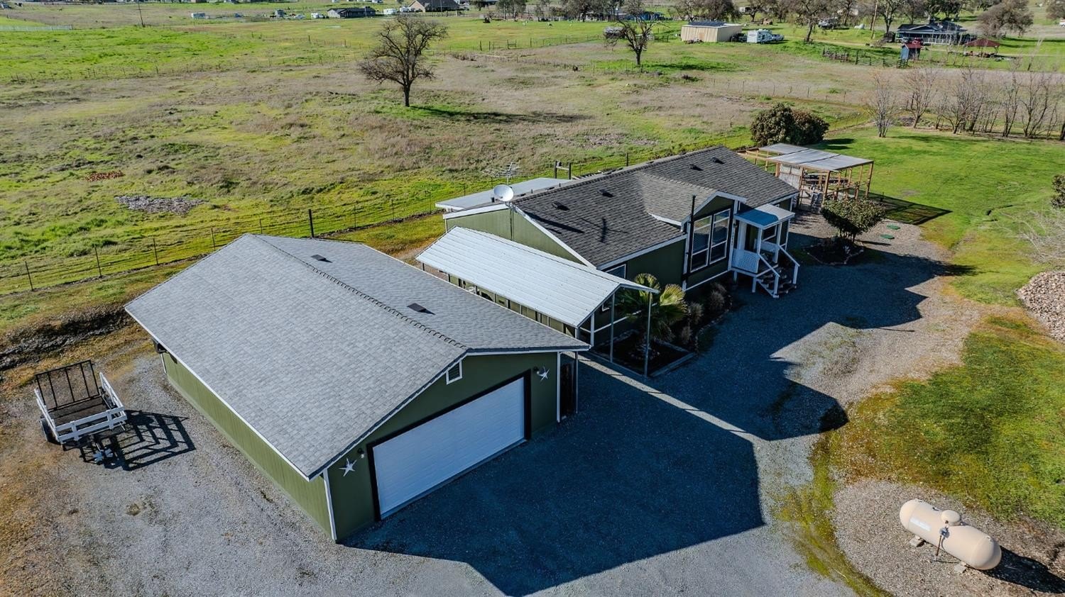 Valley Springs, California, 95252, United States, 5 Bedrooms Bedrooms, ,4 BathroomsBathrooms,Residential,For Sale,1724750