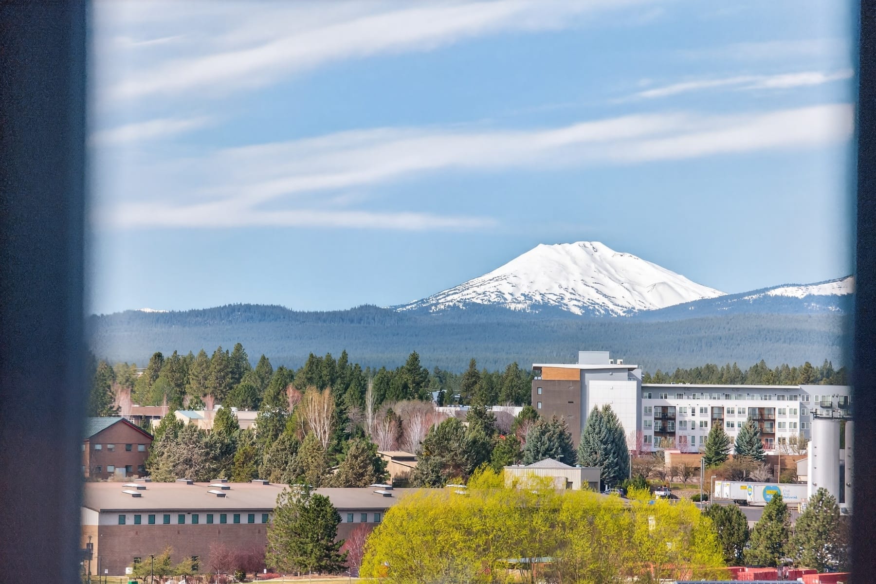  291 SW Bluff Drive #UNIT 320 Bend, OR 97702 - 物件實景