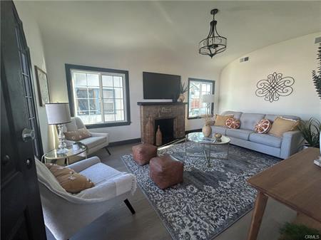 Los Angeles, California, 90047, United States, 3 Bedrooms Bedrooms, ,2 BathroomsBathrooms,Residential,For Sale,2010742