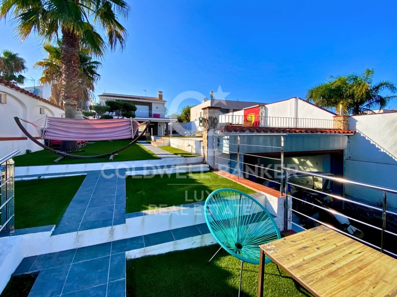 Girona, Empuriabrava, Tordera - Fluvi? - Llobregat, Empuriabrava, Catalonia, ES, 4 Bedrooms Bedrooms, ,4 BathroomsBathrooms,Residential,For Sale,Girona, Empuriabrava, Tordera - Fluvi? - Llobregat,1614036