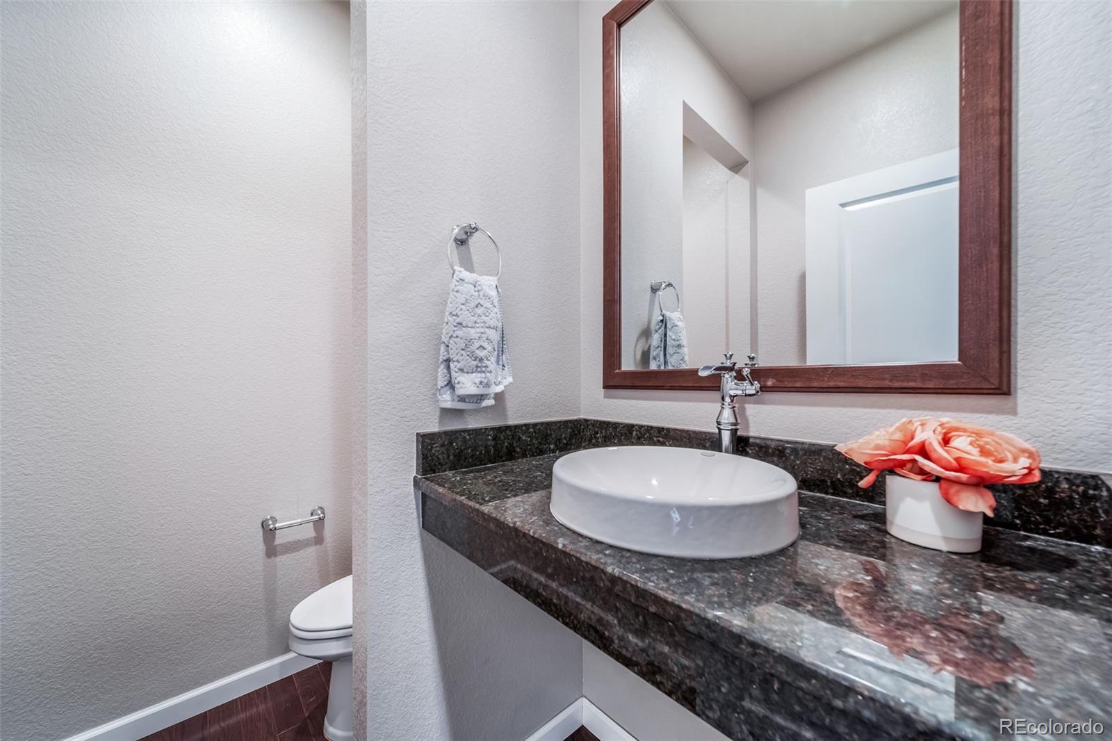 Castle Rock, Colorado, 80108, United States, 2 Bedrooms Bedrooms, ,2 BathroomsBathrooms,Residential,For Sale,1956380