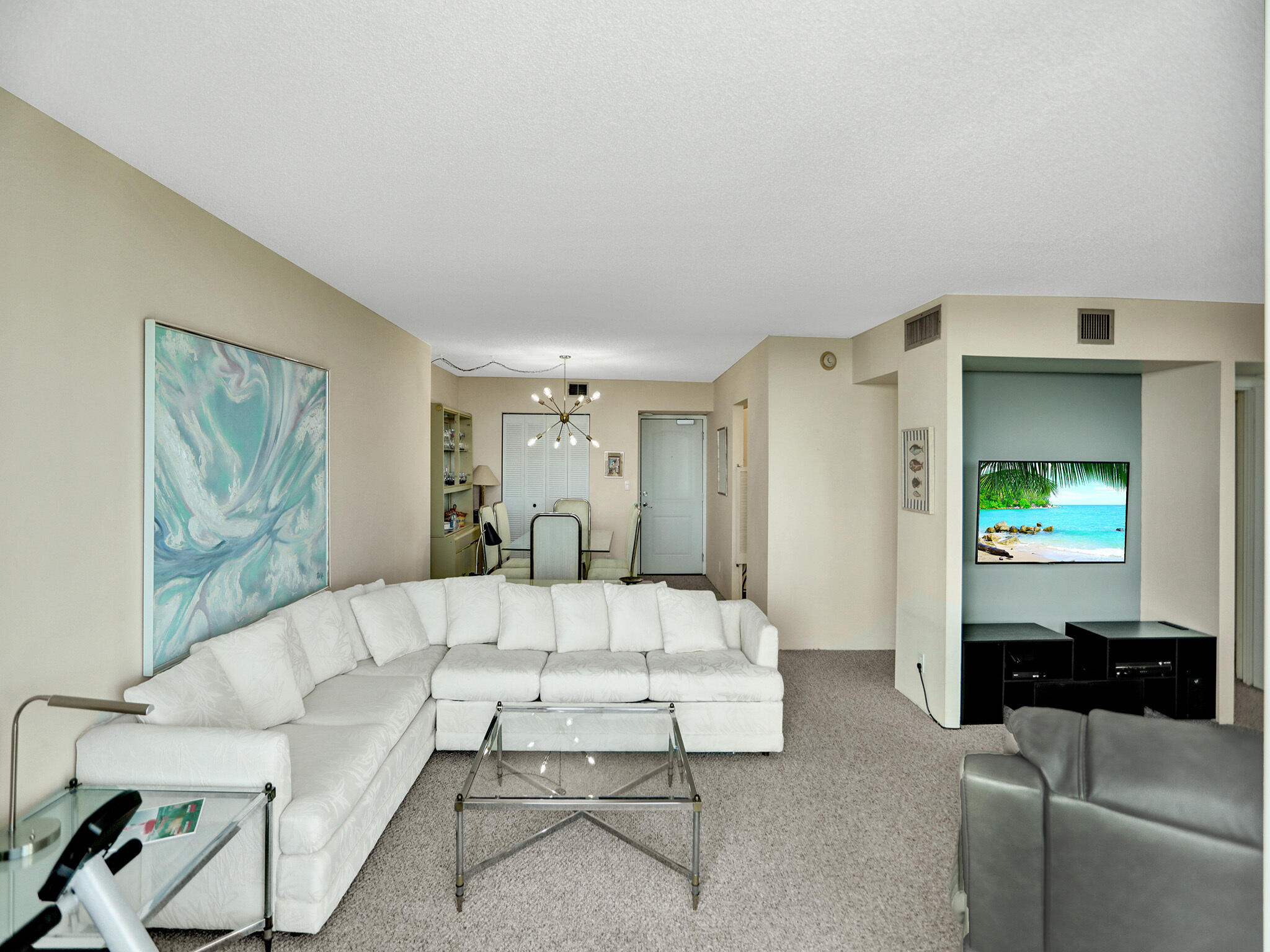 Sunny Isles Beach, Florida, 33160, United States, 1 Bedroom Bedrooms, ,2 BathroomsBathrooms,Residential,For Sale,1804245